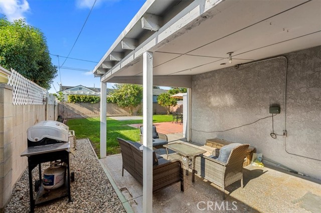 Detail Gallery Image 26 of 32 For 13933 Carpintero Ave, Bellflower,  CA 90706 - 3 Beds | 2 Baths