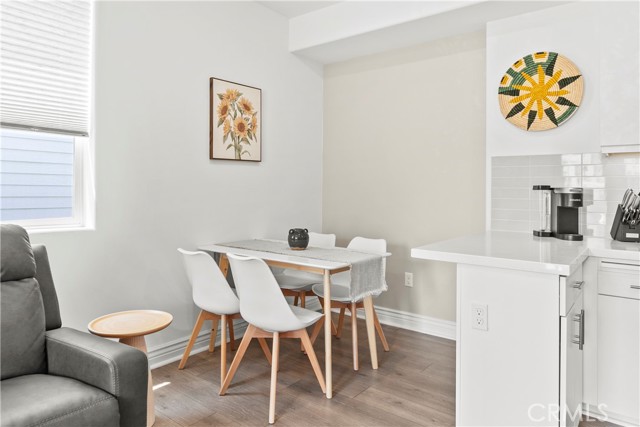 Detail Gallery Image 6 of 27 For 805 Madonna Rd #101,  San Luis Obispo,  CA 93405 - 2 Beds | 2 Baths