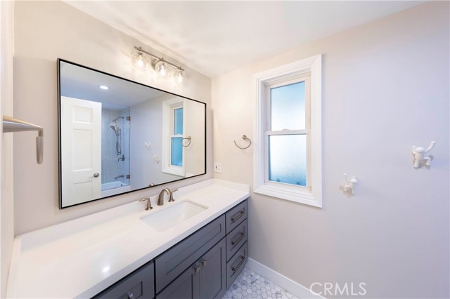 Detail Gallery Image 19 of 38 For 1820 Tahuna, Corona Del Mar,  CA 92625 - 5 Beds | 5 Baths