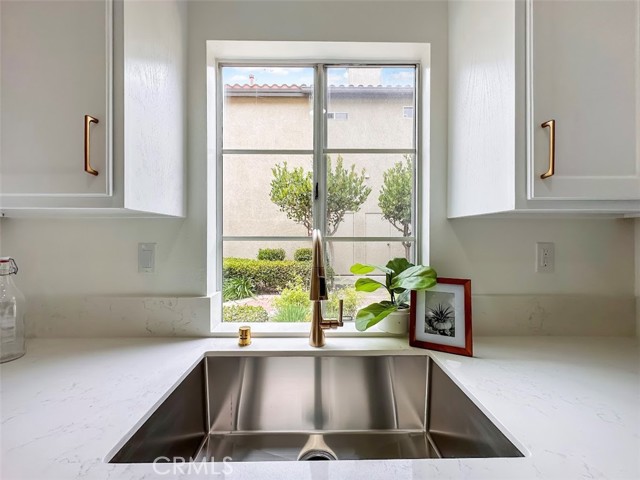 Detail Gallery Image 6 of 25 For 18 via Contento, Rancho Santa Margarita,  CA 92688 - 1 Beds | 1 Baths