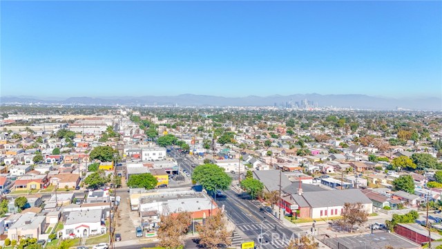 Detail Gallery Image 43 of 48 For 1814 W 68th St, Los Angeles,  CA 90047 - 3 Beds | 2 Baths