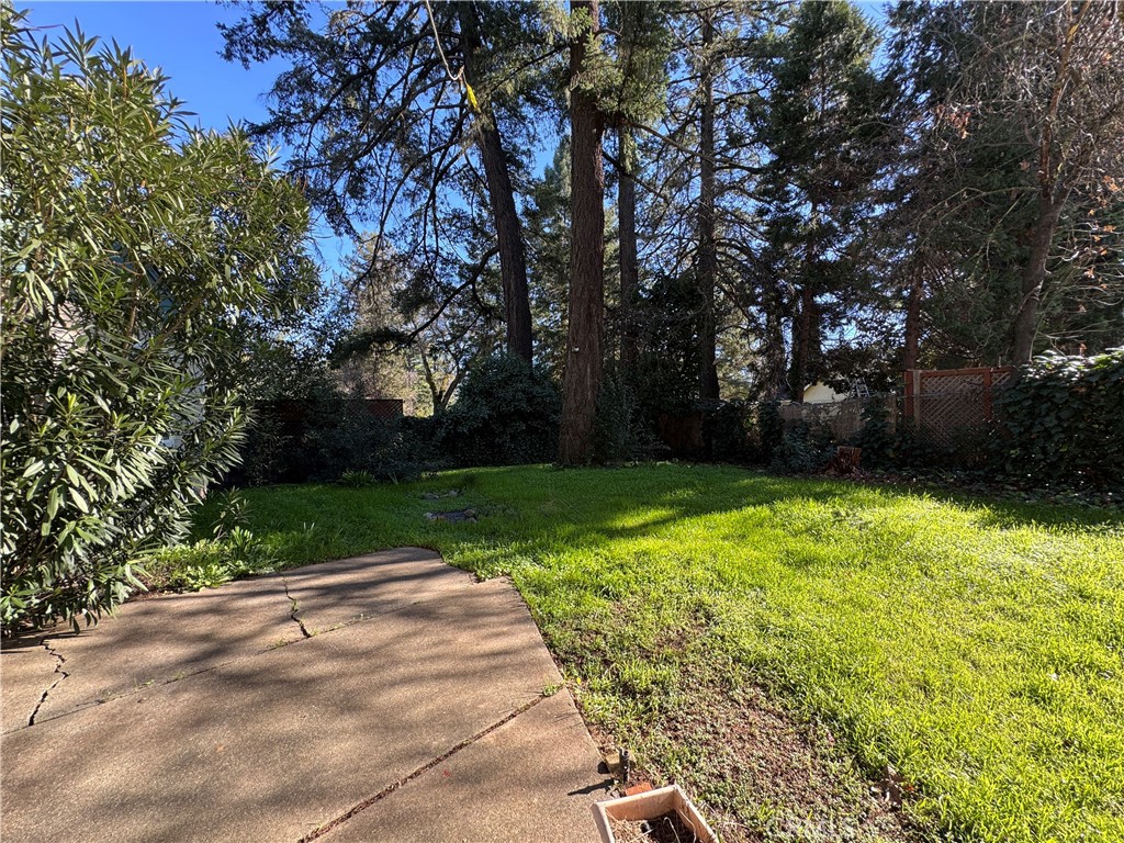 https://media.crmls.org/medias/5d94ff68-0541-4767-8fb1-17b8925e3781.jpg?preset=X-Large