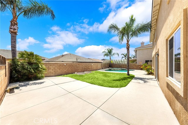 14261 Settlers Ridge Court, Eastvale CA: https://media.crmls.org/medias/5d955021-3f53-4fbe-abed-fcd7dfa50f7d.jpg