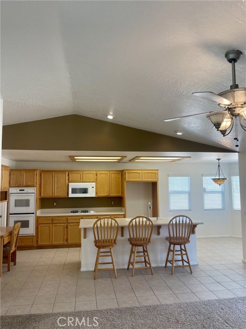 Detail Gallery Image 10 of 40 For 17133 Candlewood Rd, Apple Valley,  CA 92307 - 3 Beds | 2 Baths