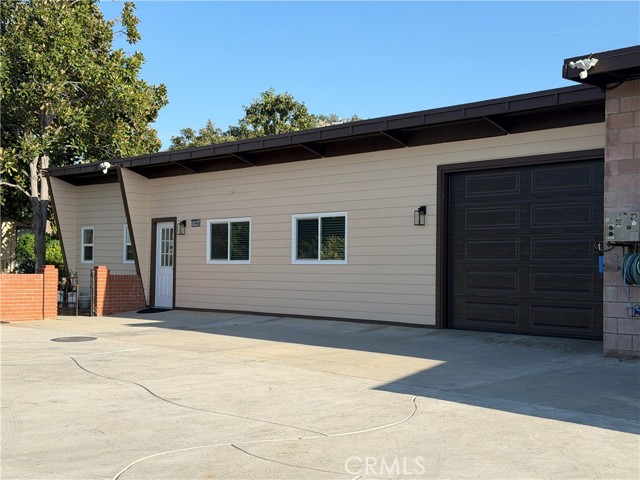 Front Image Thumbnail for CRIG26033953