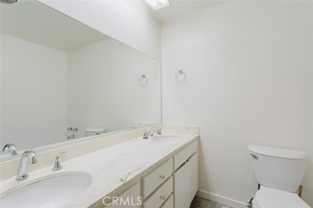 310 North Jackson Street, 128 photo 22