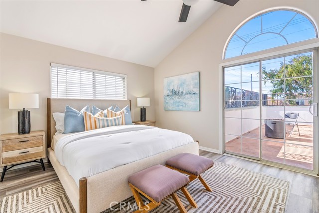 Detail Gallery Image 14 of 30 For 2602 Grant Ave a,  Redondo Beach,  CA 90278 - 3 Beds | 3 Baths