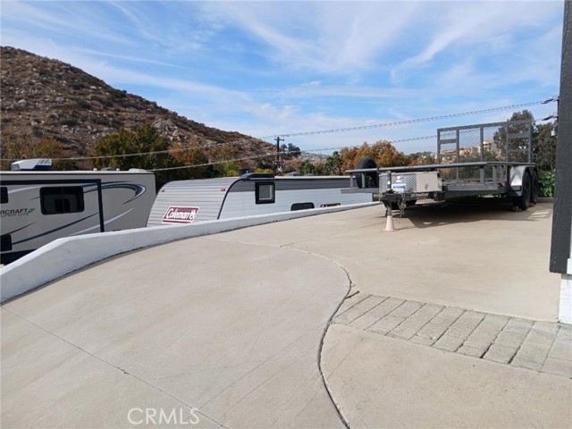 Detail Gallery Image 5 of 34 For 22768 Skylink Dr, Canyon Lake,  CA 92587 - 2 Beds | 2 Baths