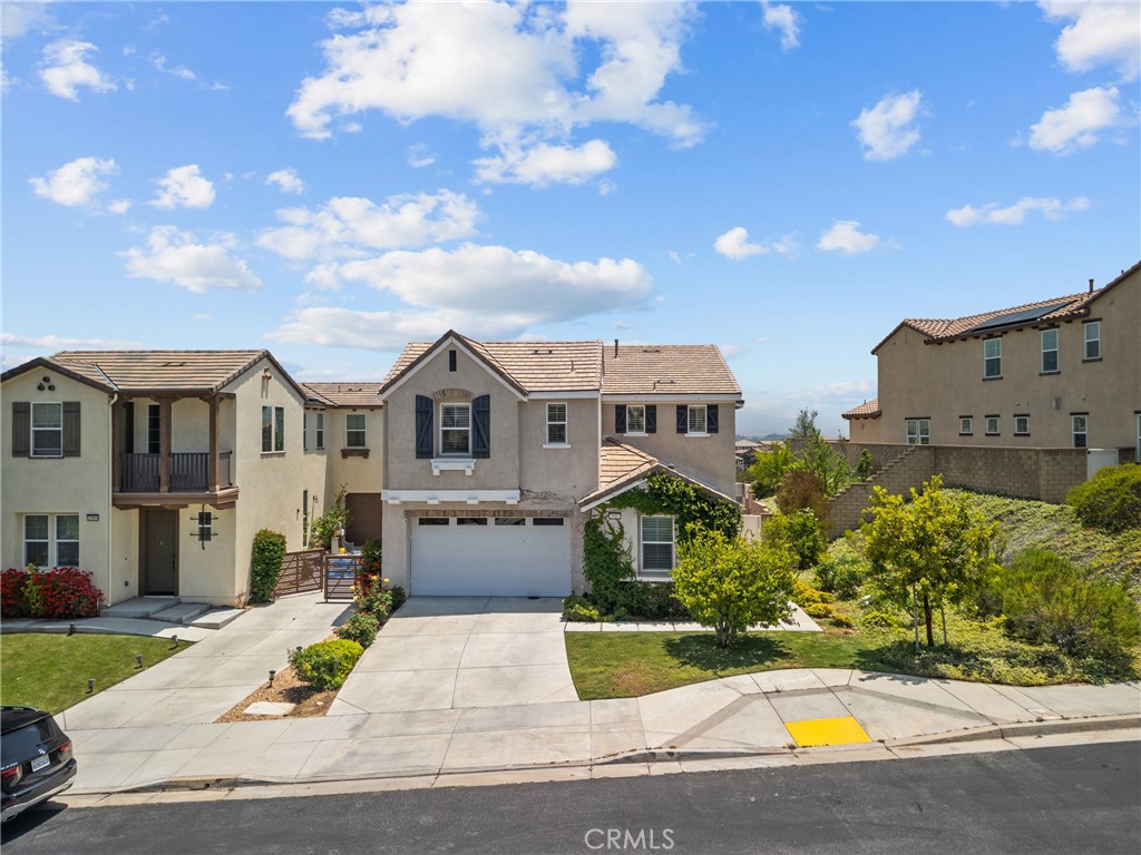 28992 N West Hills Drive
