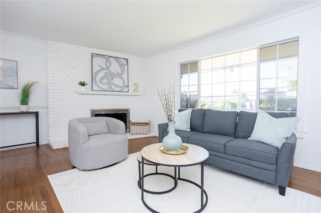 Detail Gallery Image 8 of 49 For 2917 W Rome, Anaheim,  CA 92804 - 3 Beds | 2 Baths