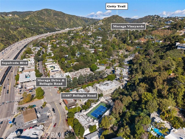 Detail Gallery Image 45 of 50 For 11687 Bellagio #12,  Los Angeles,  CA 90049 - 2 Beds | 2/1 Baths