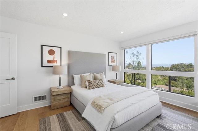 Detail Gallery Image 46 of 66 For 5204 Middlecrest Rd, Rancho Palos Verdes,  CA 90275 - 4 Beds | 3 Baths