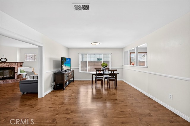 Detail Gallery Image 7 of 45 For 7961 La Corona Way, Buena Park,  CA 90620 - 3 Beds | 2 Baths