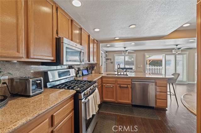 Image 19 of 52 For 42014 Roanoake St.