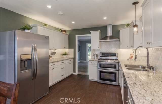 Detail Gallery Image 13 of 31 For 1502 Marion Rd, Redlands,  CA 92374 - 5 Beds | 3 Baths