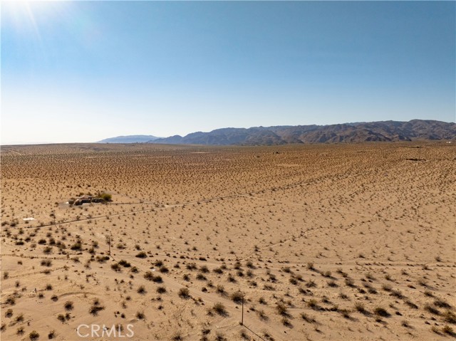 Detail Gallery Image 6 of 19 For 5226 Pearl Springs Ave, Twentynine Palms,  CA 92277 - – Beds | – Baths