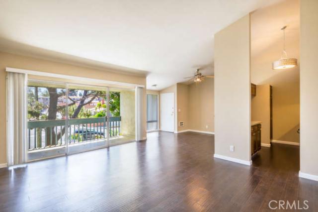 649 Prospect Avenue, Redondo Beach, California 90277, 2 Bedrooms Bedrooms, ,2 BathroomsBathrooms,Residential,Sold,Prospect,SB14132096