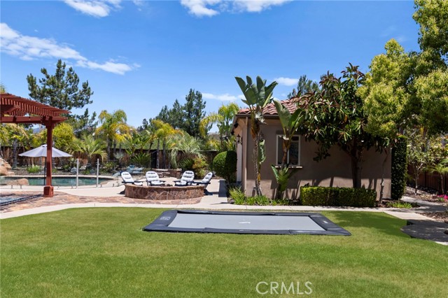 15020 Applewood Court, San Diego CA: https://media.crmls.org/medias/5d9bdf9f-c0b1-4ca4-b9c0-c67897d3901e.jpg