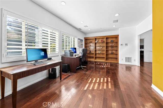Detail Gallery Image 25 of 56 For 1036 Alpine Ct, Chino Hills,  CA 91709 - 4 Beds | 3/1 Baths