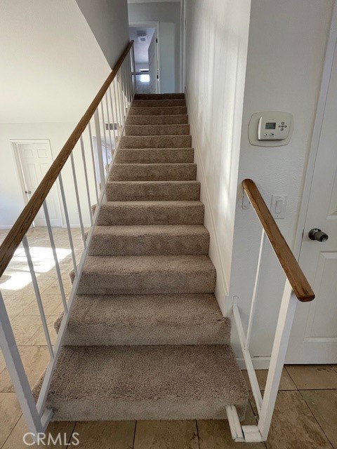 Detail Gallery Image 16 of 29 For 8359 Deering Ave, Canoga Park,  CA 91304 - 4 Beds | 3 Baths