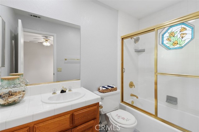 Detail Gallery Image 21 of 46 For 30220 Red Lure Pl, Canyon Lake,  CA 92587 - 3 Beds | 3 Baths