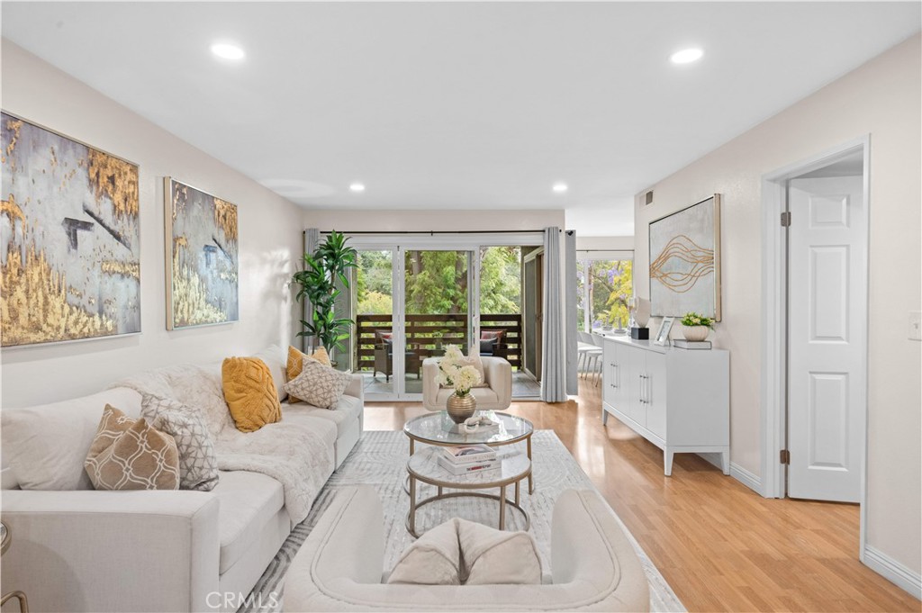 1720 Mission Street #18