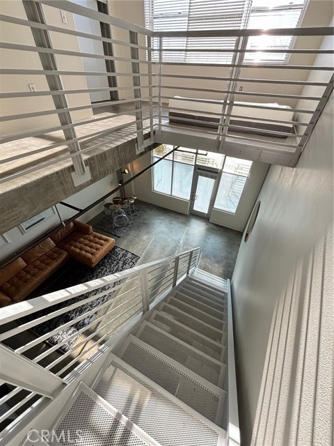 Detail Gallery Image 9 of 30 For 116 S Harbor Bld #102,  Anaheim,  CA 92805 - 2 Beds | 2/1 Baths