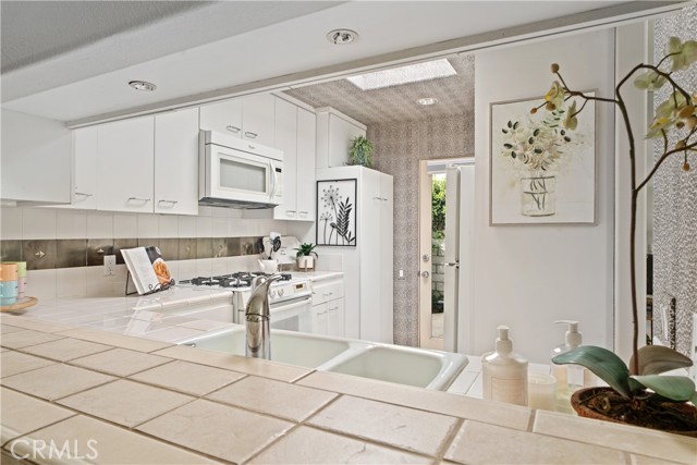 Detail Gallery Image 6 of 14 For 73345 Shadow Mountain Dr #4,  Palm Desert,  CA 92260 - 2 Beds | 2 Baths