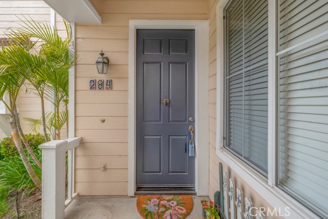 Detail Gallery Image 9 of 46 For 284 Pacos St, Ventura,  CA 93001 - 3 Beds | 2/1 Baths