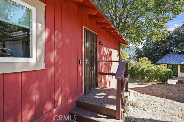 Detail Gallery Image 3 of 29 For 170 Wylerhorn Dr, Crestline,  CA 92325 - 2 Beds | 1 Baths