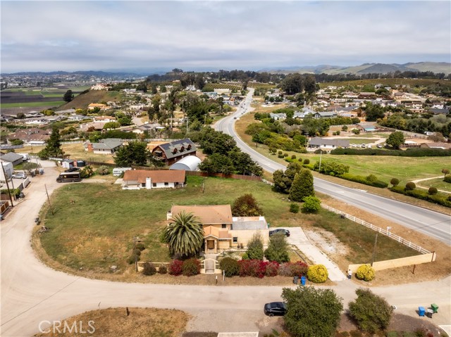 Detail Gallery Image 2 of 40 For 2820 Poquito Pl, Arroyo Grande,  CA 93420 - 6 Beds | 5 Baths