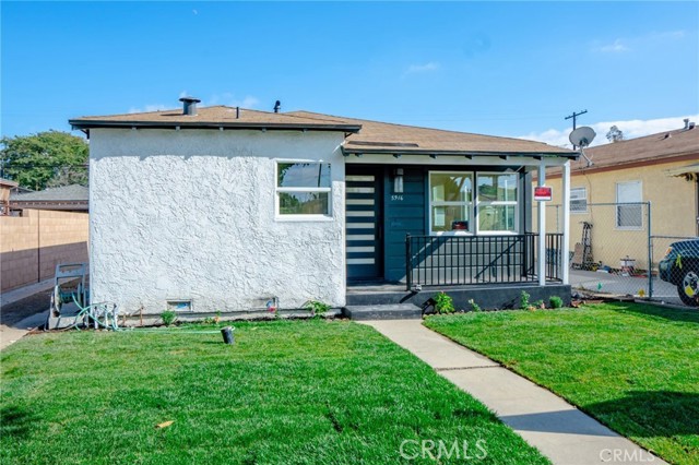5916 Walnut Avenue, Long Beach CA: https://media.crmls.org/medias/5d9fa94d-ff35-496b-8b0f-2415b6d17856.jpg