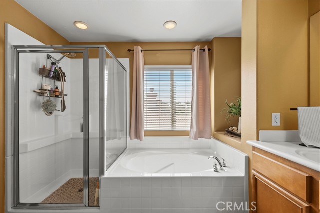 27602 Rockwood Avenue, Moreno Valley CA: https://media.crmls.org/medias/5da0297a-ff5b-428b-b433-77c1f377a8d7.jpg