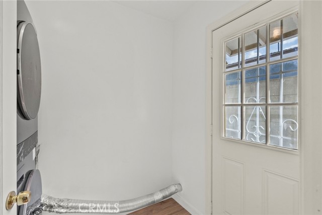 Detail Gallery Image 12 of 22 For 18621 Bryant, Northridge,  CA 91324 - 2 Beds | 1 Baths