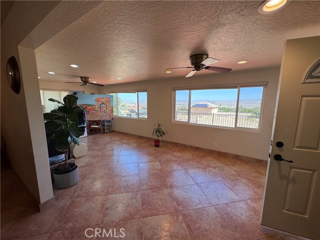 Detail Gallery Image 17 of 59 For 27568 Linda Vista Rd, Barstow,  CA 92311 - 3 Beds | 2 Baths