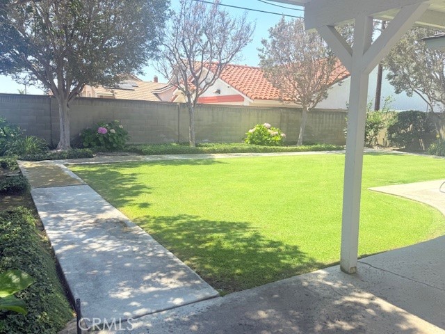 Detail Gallery Image 17 of 20 For 8601 Bel Air St, Buena Park,  CA 90620 - 3 Beds | 2 Baths