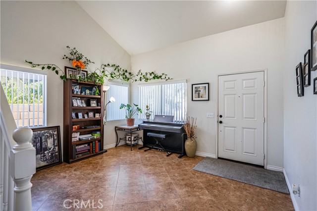 Detail Gallery Image 11 of 52 For 30577 Pine Creek Dr, Menifee,  CA 92584 - 4 Beds | 2/1 Baths