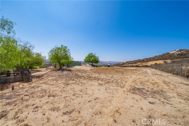 Detail Gallery Image 45 of 63 For 17234 Gamble Ave, Riverside,  CA 92504 - 5 Beds | 3 Baths