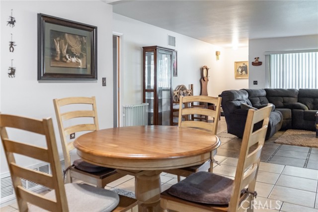 Detail Gallery Image 11 of 54 For 38239 Orchard, Cherry Valley,  CA 92223 - 3 Beds | 2 Baths