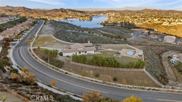 101 Via De La Valle, Lake Elsinore CA: https://media.crmls.org/medias/5da49914-d46a-4328-84be-a1a800271e35.jpg