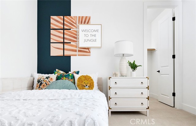 Detail Gallery Image 14 of 15 For 3992 Hudson Ln, Lake Elsinore,  CA 92530 - 4 Beds | 2/1 Baths