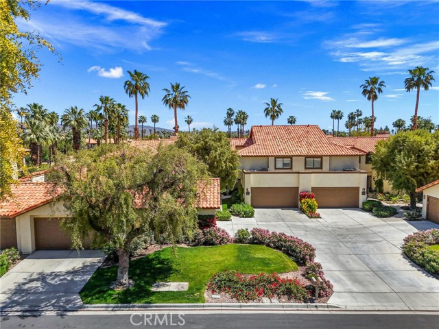 55108 Firestone, La Quinta CA: https://media.crmls.org/medias/5da55159-966c-475f-84f4-6785b99946fb.jpg