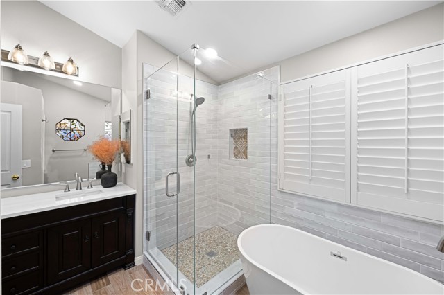 Detail Gallery Image 27 of 38 For 27503 Wellsley Way, Valencia,  CA 91354 - 4 Beds | 3 Baths