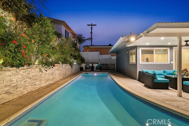 6951 Bellclaire photo 17