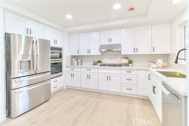 2225 Terraza Place, Fullerton CA: https://media.crmls.org/medias/5da98296-dd2e-478e-91fd-8a8056c883d6.jpg