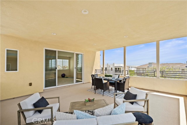 610 Cultivate, Irvine CA: https://media.crmls.org/medias/5da98cd1-bce0-41af-a5e0-ca446d400c2a.jpg