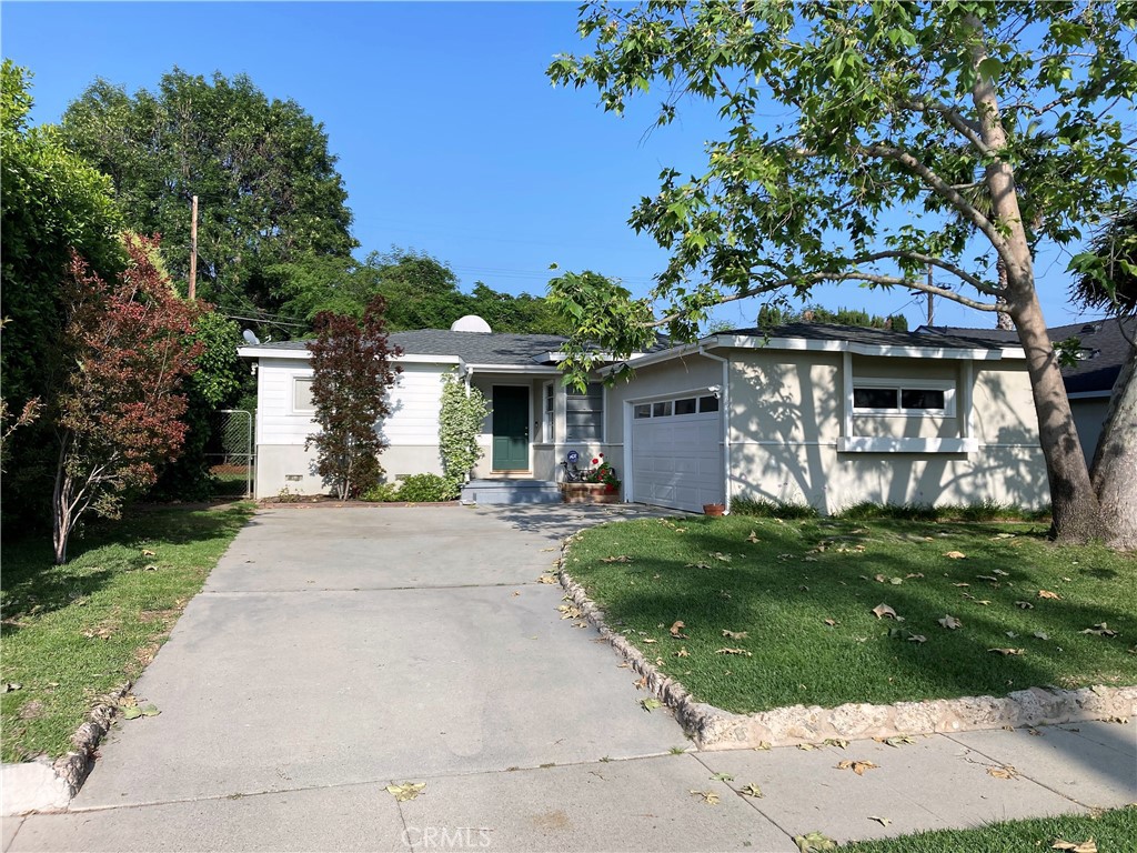10154 Sophia Avenue, North Hills, CA 91343