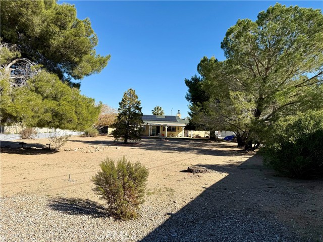 Detail Gallery Image 24 of 25 For 14372 Woodland Dr, Victorville,  CA 92395 - 3 Beds | 2 Baths