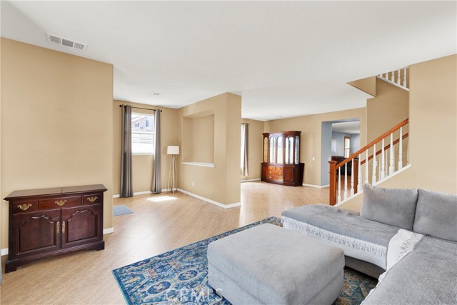 Detail Gallery Image 6 of 35 For 36065 Mustang Spirit Ln, Wildomar,  CA 92595 - 4 Beds | 3 Baths