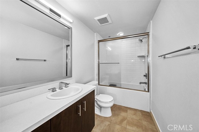 Detail Gallery Image 23 of 23 For 436 S Virgil Ave #304,  Los Angeles,  CA 90020 - 2 Beds | 2 Baths